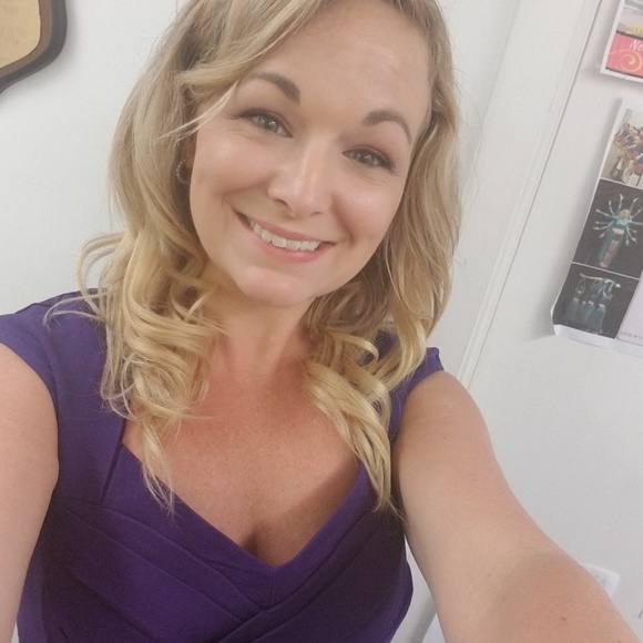 Meet your Posher, Dance - Picture 2 of 3